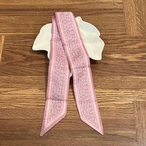 NEW Pink Paisley Silk Scarf